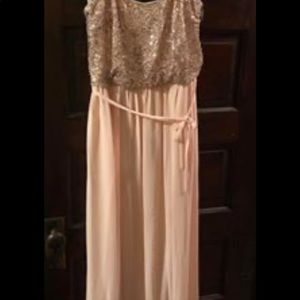 Prom/homecoming/wedding dress